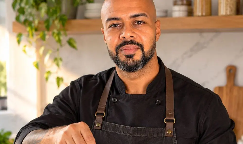 Chef Felipe na cozinha